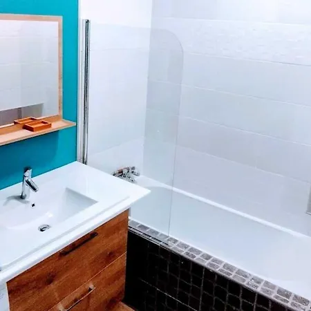 Appartement & Confort 3 Pieces Parking Clim Et Wifi *